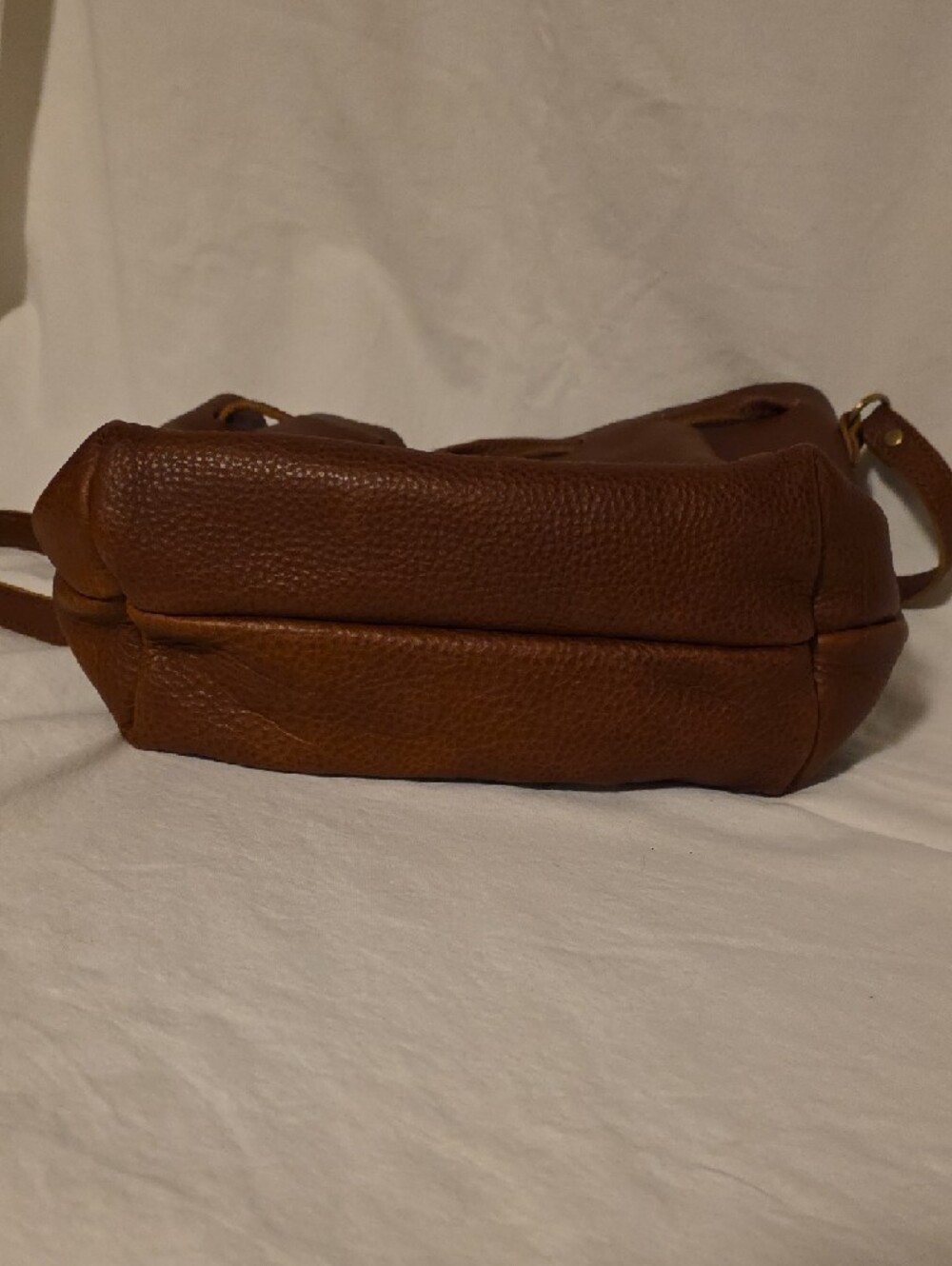 Portland Leather Brown Pebbled Drawstring Crossbody Bag - Picture 5 of 5